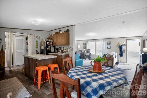 212 Ball Hollow Lane Burnsville NC 28714