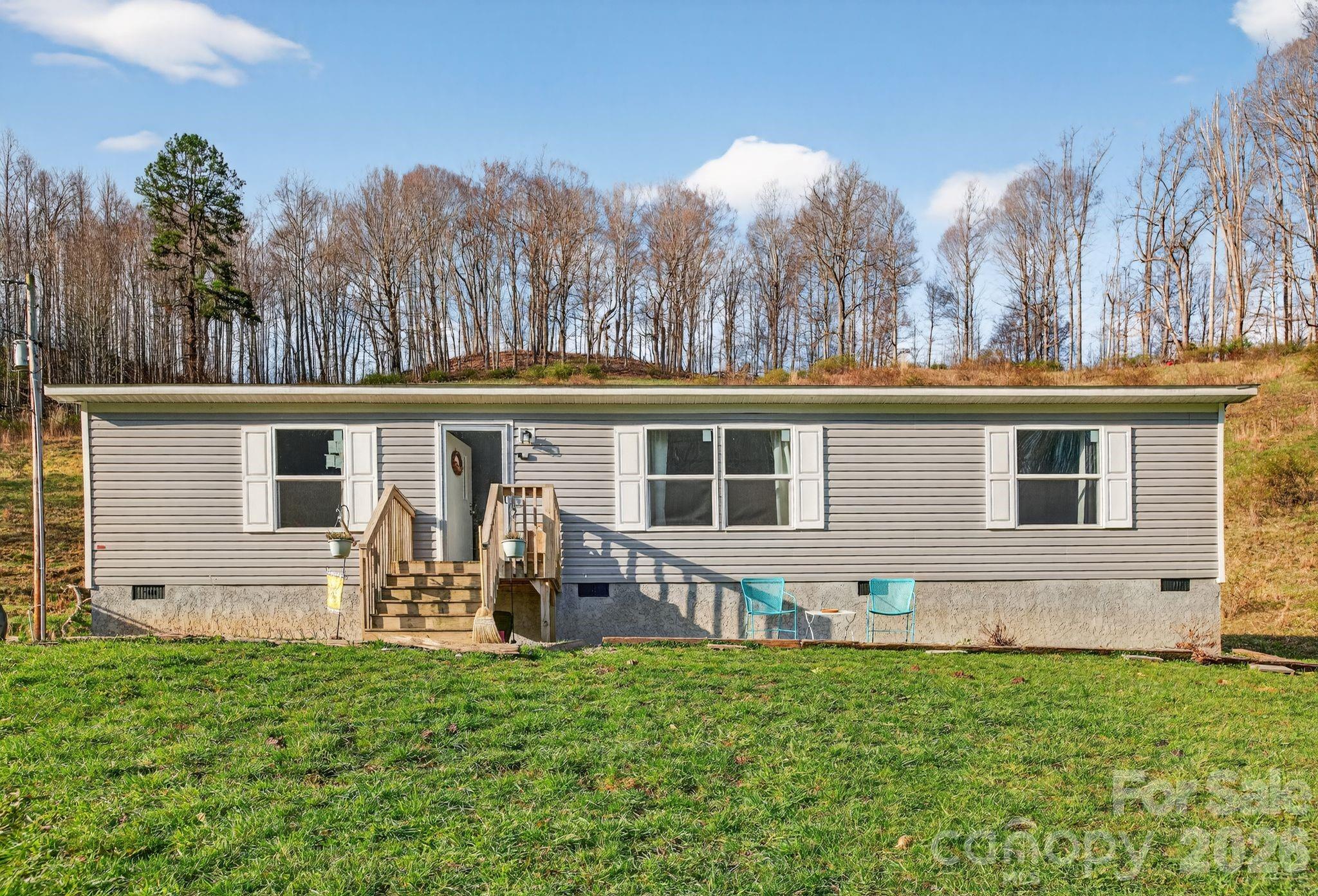 212 Ball Hollow Lane Burnsville NC 28714