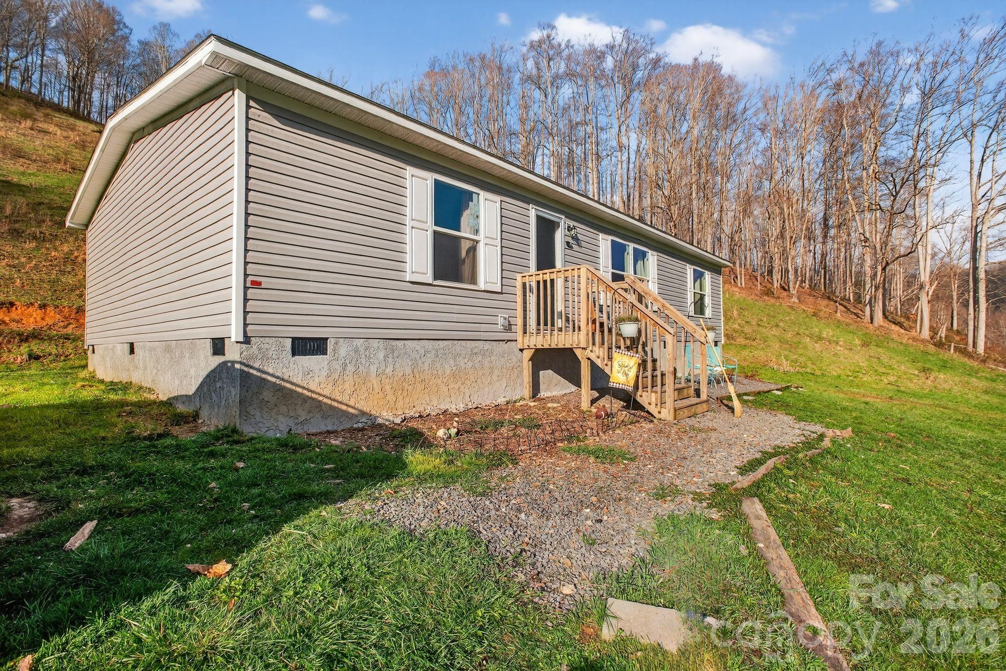 212 Ball Hollow Lane Burnsville NC 28714