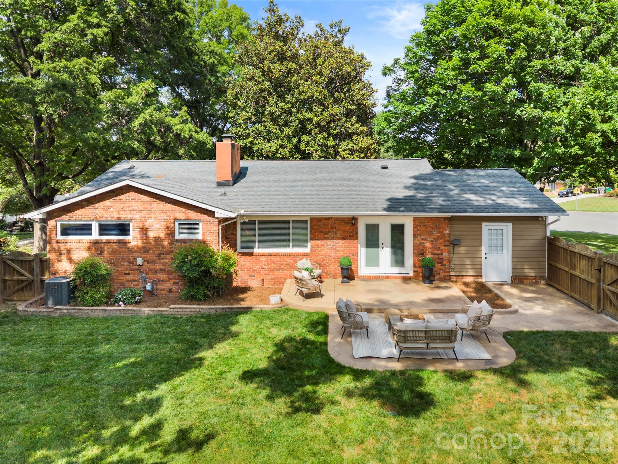 748 Stanfield Drive Charlotte NC 28210