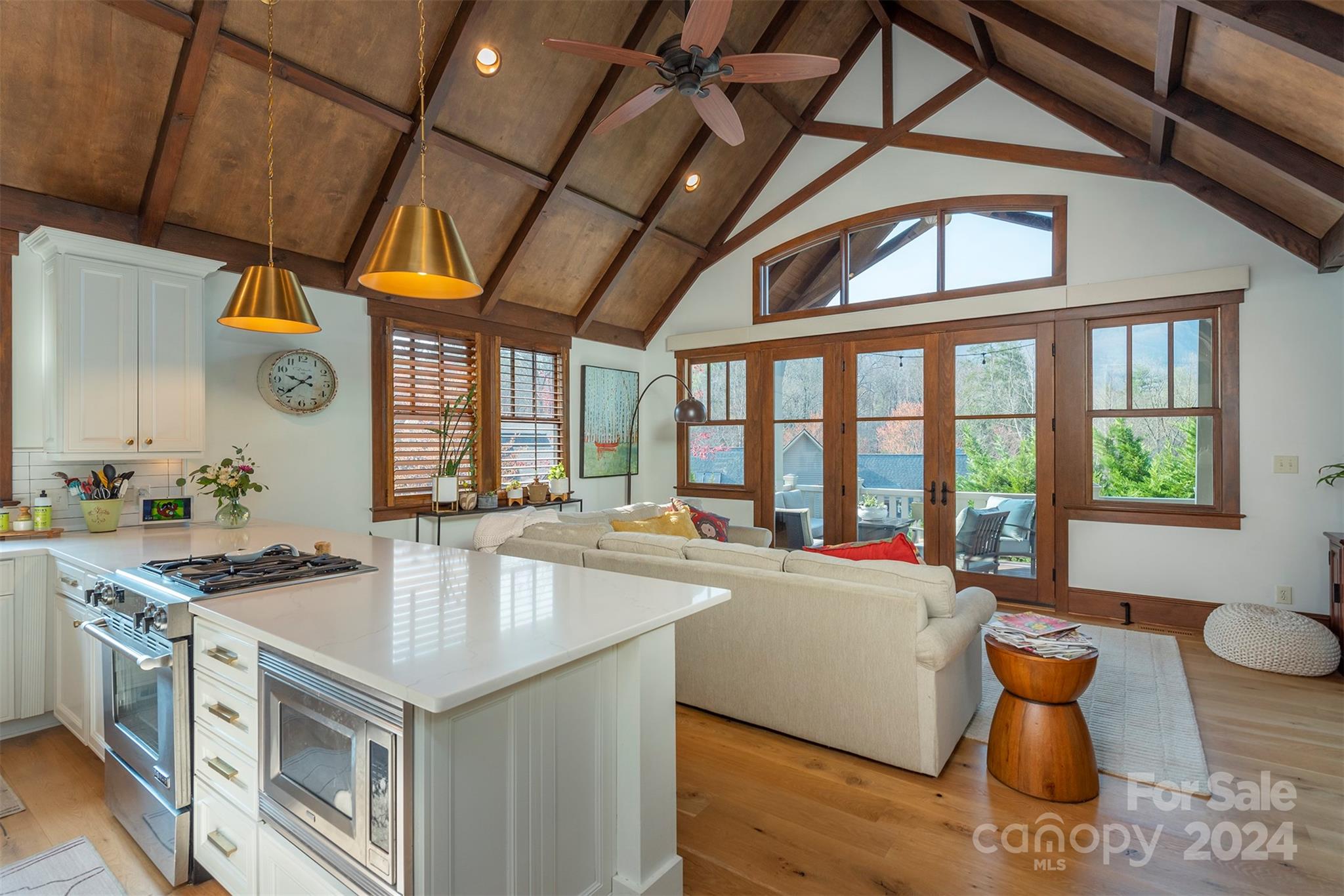 33 Wordsworth Road Black Mountain NC 28711