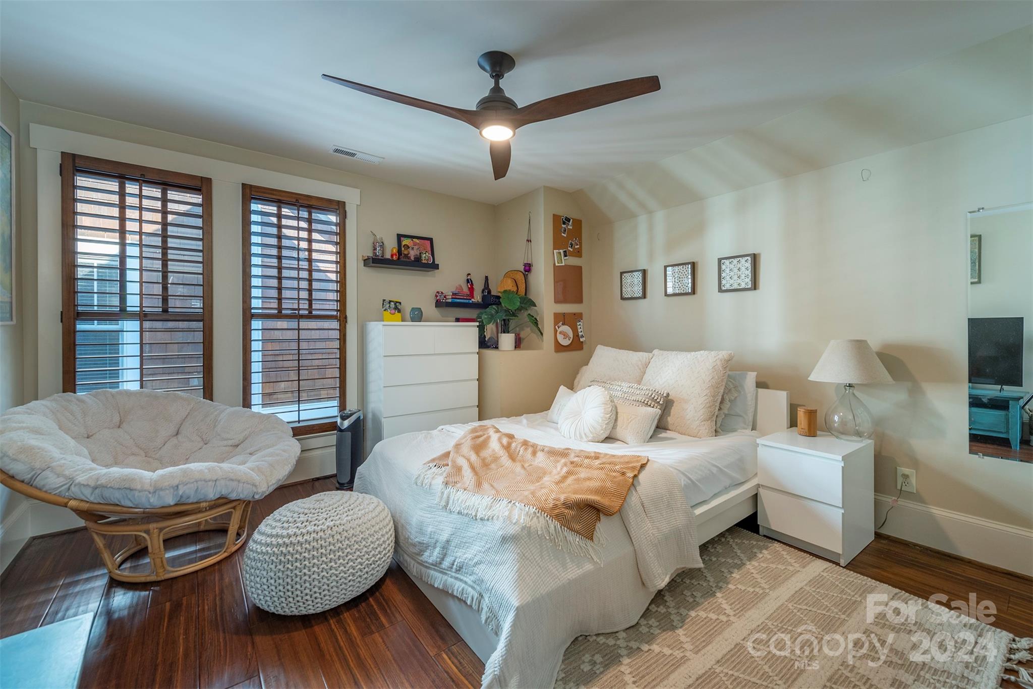 33 Wordsworth Road Black Mountain NC 28711