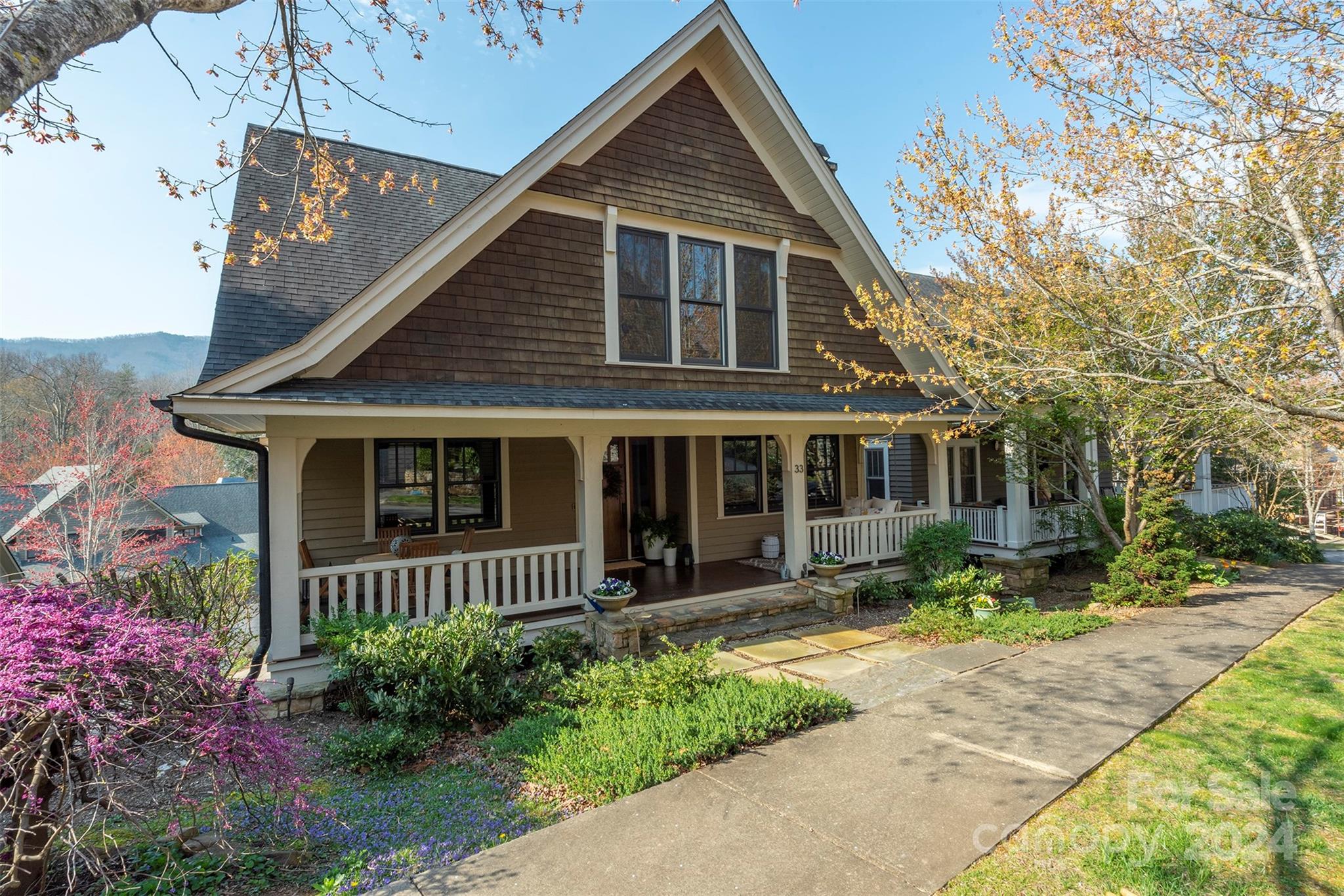 33 Wordsworth Road Black Mountain NC 28711