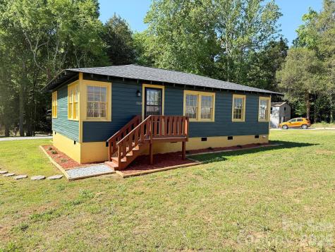 3322 Salisbury Highway Cleveland NC 27013