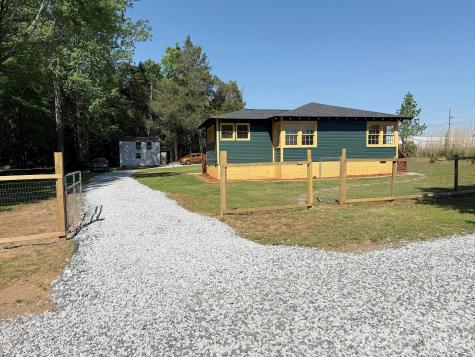 3322 Salisbury Highway Cleveland NC 27013