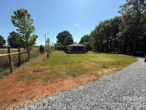 3322 Salisbury Highway Cleveland NC 27013