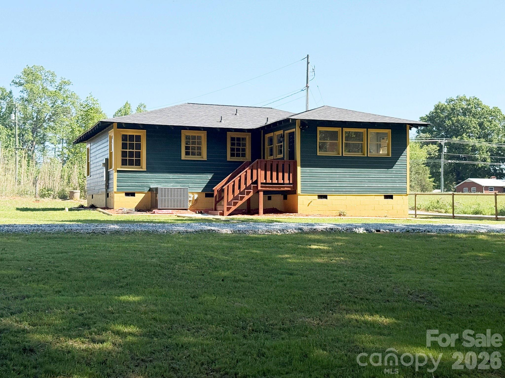 3322 Salisbury Highway Cleveland NC 27013