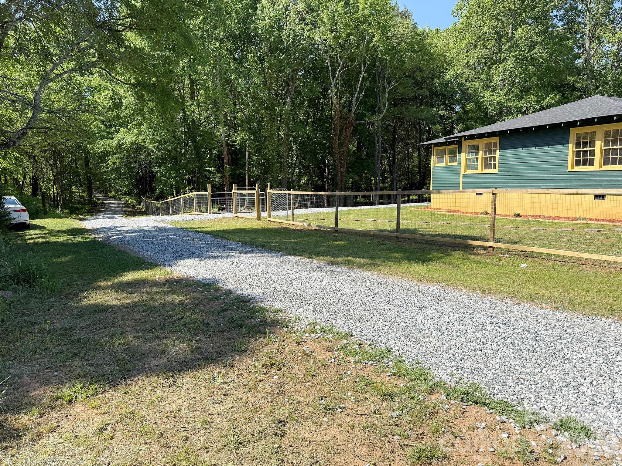 3322 Salisbury Highway Cleveland NC 27013