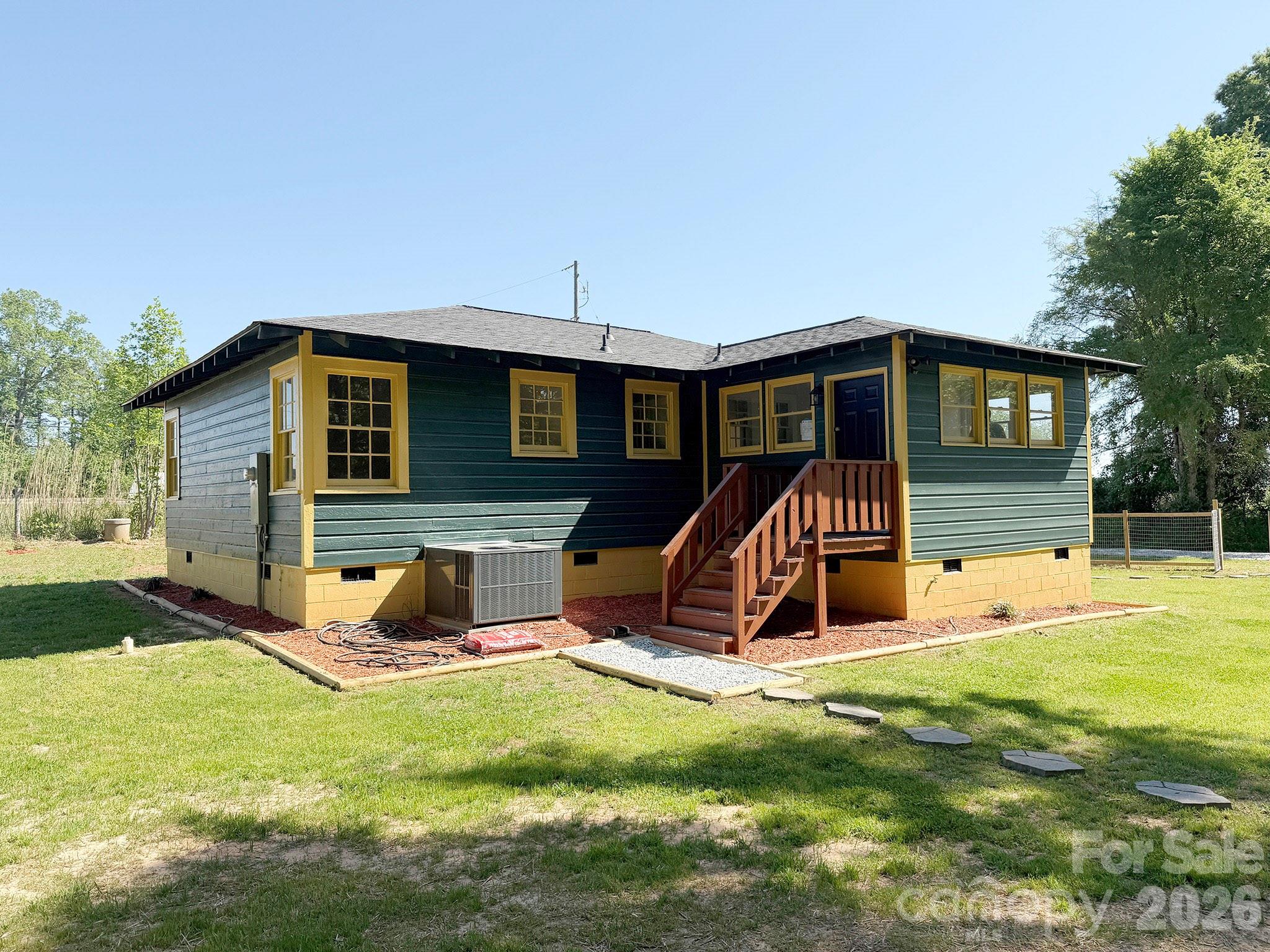 3322 Salisbury Highway Cleveland NC 27013