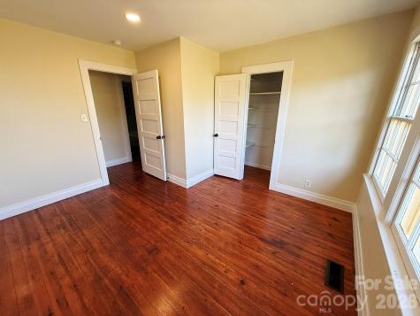 3322 Salisbury Highway Cleveland NC 27013