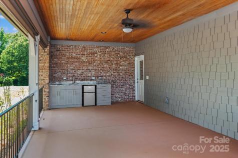 1122 Astoria Parkway Catawba NC 28609