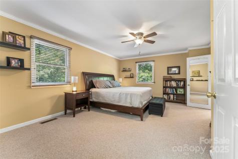 23 Forest Edge Drive Asheville NC 28806