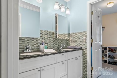 23 Forest Edge Drive Asheville NC 28806