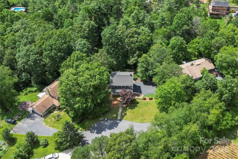 23 Forest Edge Drive Asheville NC 28806