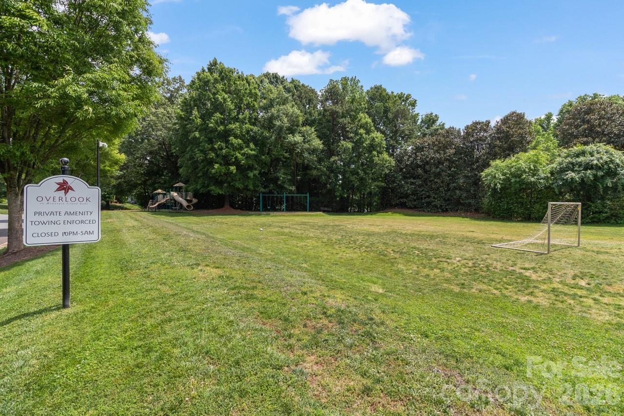 4415 Everclear Court Charlotte NC 28216
