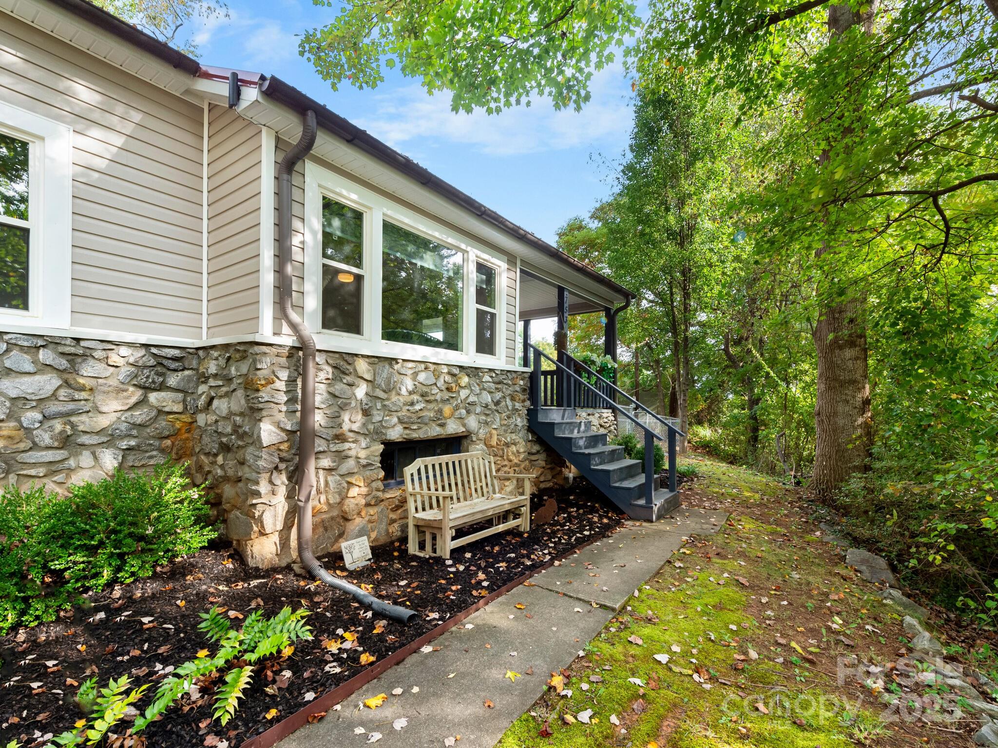 753 Sand Hill Road Asheville NC 28806
