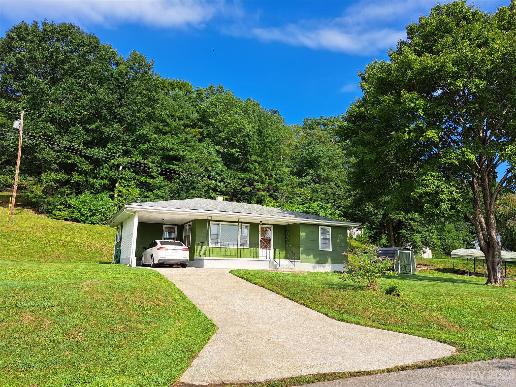 163 Mcguire Loop Pisgah Forest NC 28768