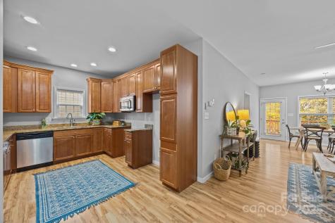 70 Kirby Road Asheville NC 28806