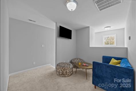 70 Kirby Road Asheville NC 28806