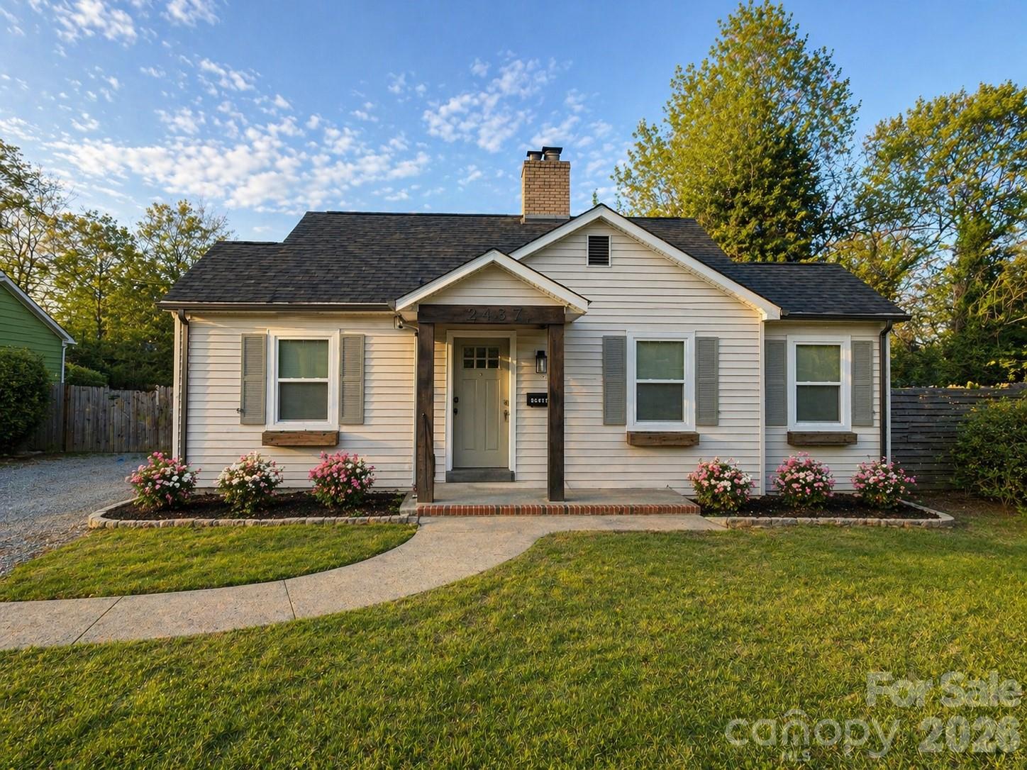 2437 Remount Road Charlotte NC 28208