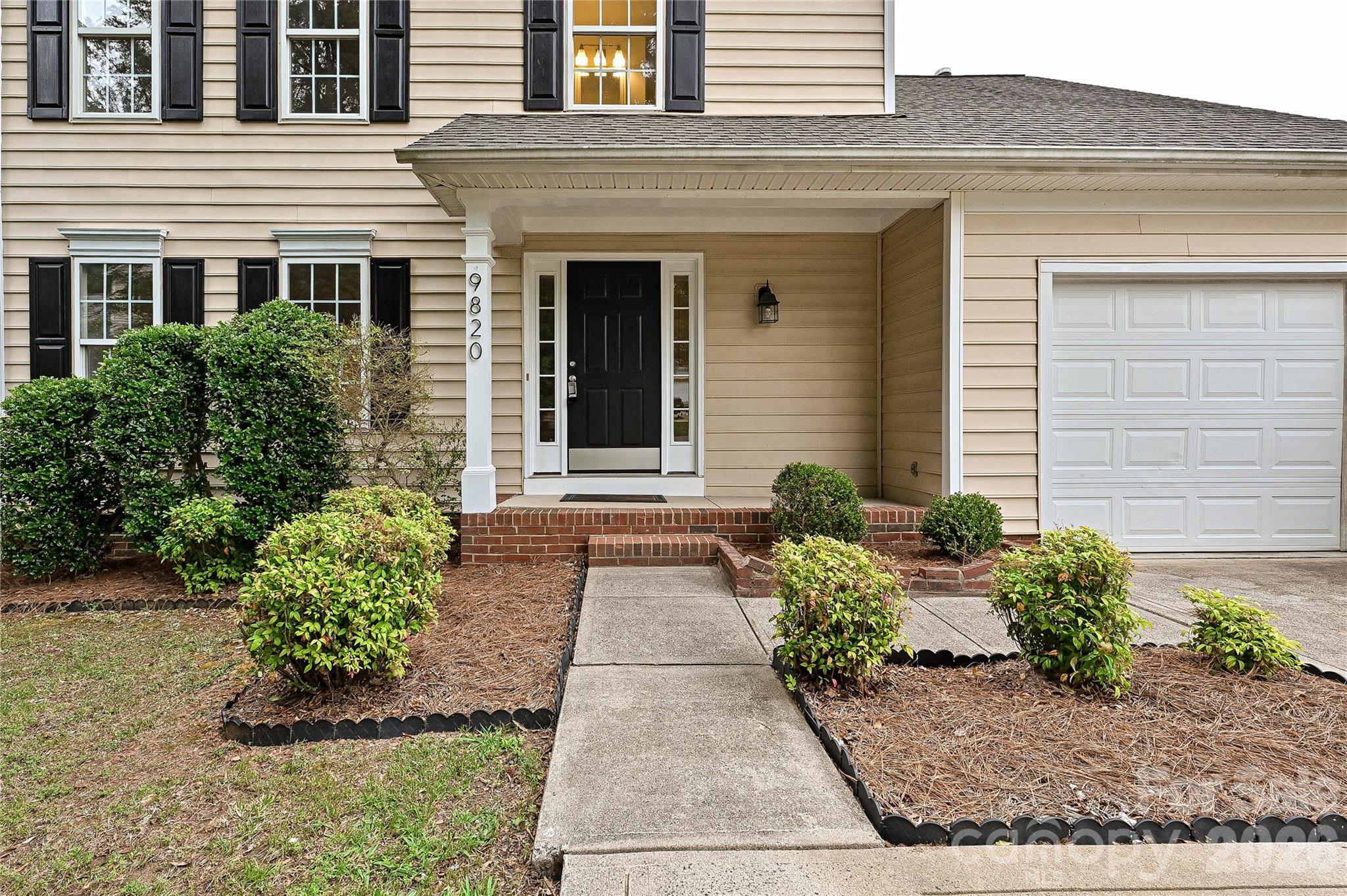 9820 Aaronda Court Charlotte NC 28213