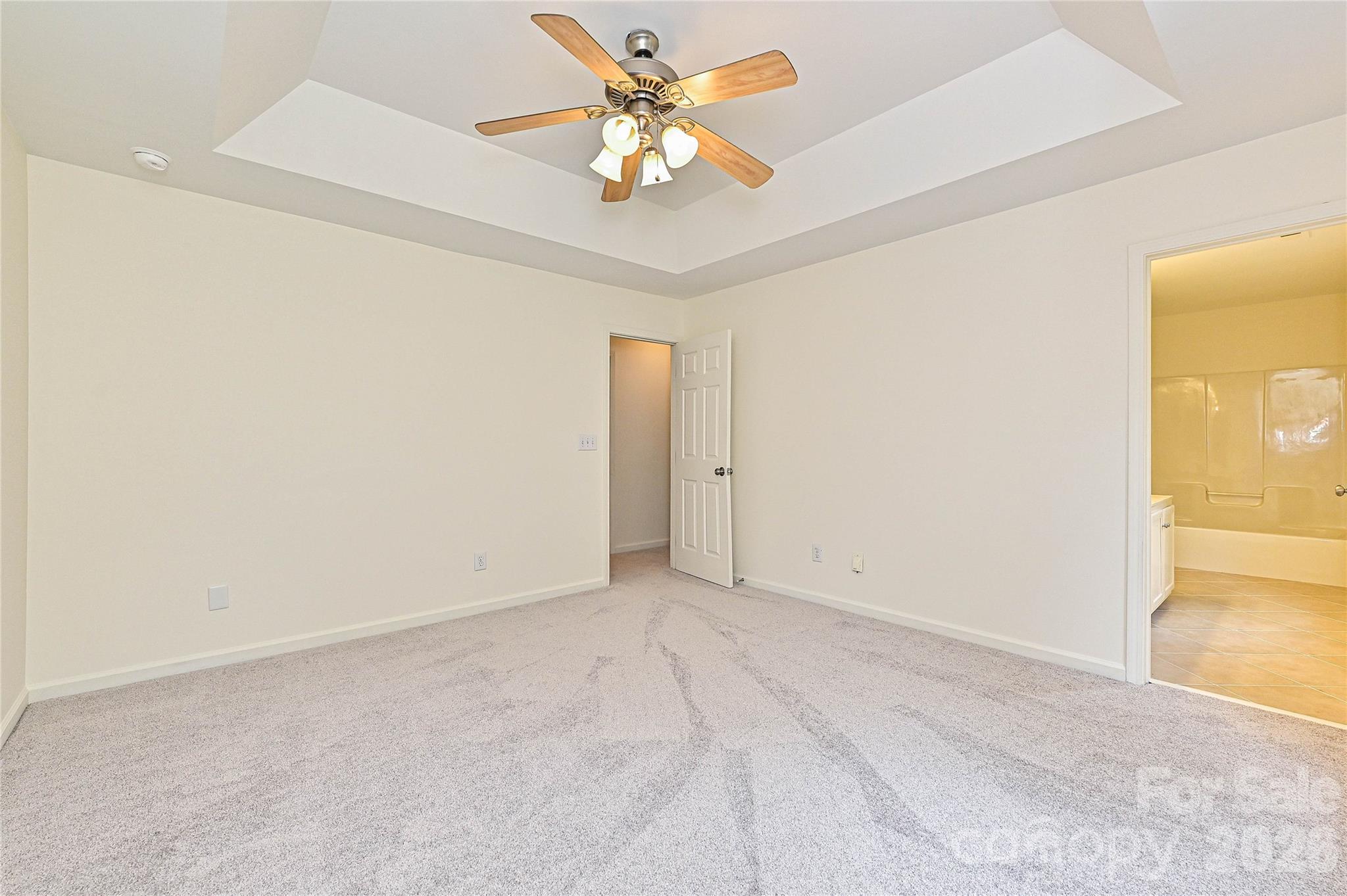 9820 Aaronda Court Charlotte NC 28213