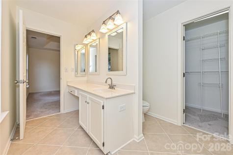 9820 Aaronda Court Charlotte NC 28213