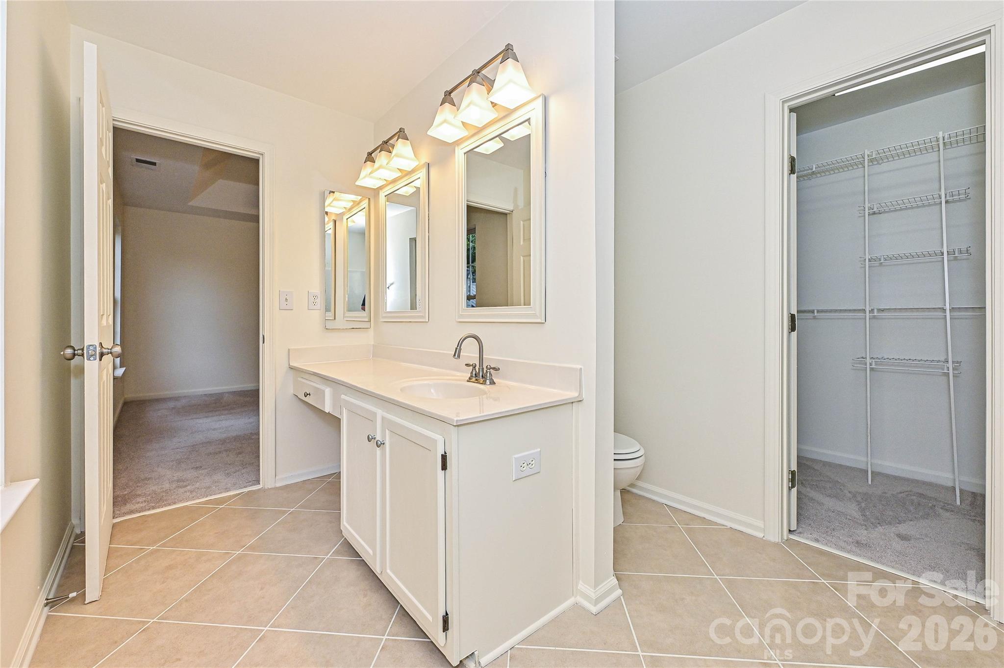 9820 Aaronda Court Charlotte NC 28213