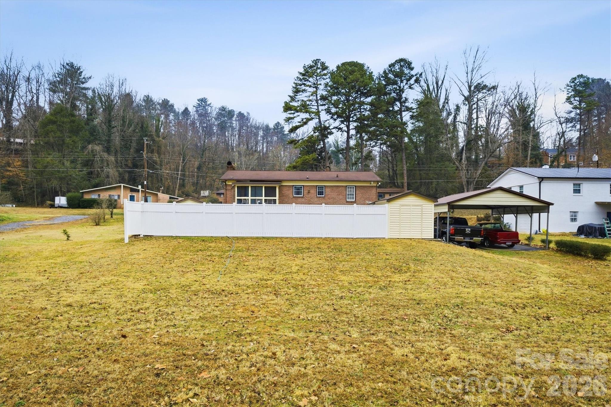 902 Meadowood Drive Lenoir NC 28645