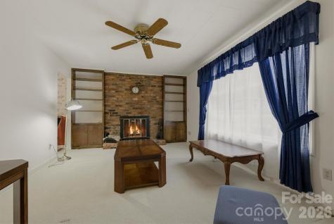 902 Meadowood Drive Lenoir NC 28645