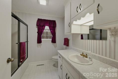 902 Meadowood Drive Lenoir NC 28645