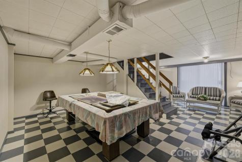 902 Meadowood Drive Lenoir NC 28645