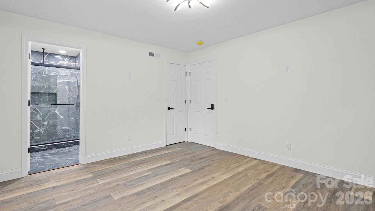 102 W Carolina Avenue Bessemer City NC 28016