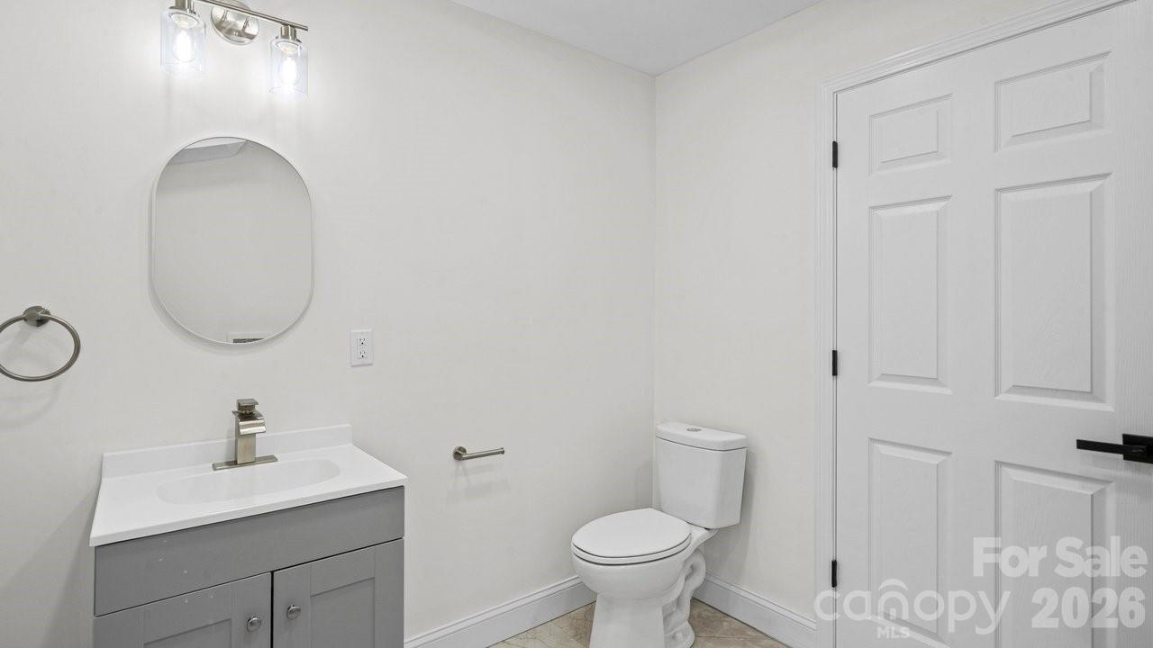 102 W Carolina Avenue Bessemer City NC 28016