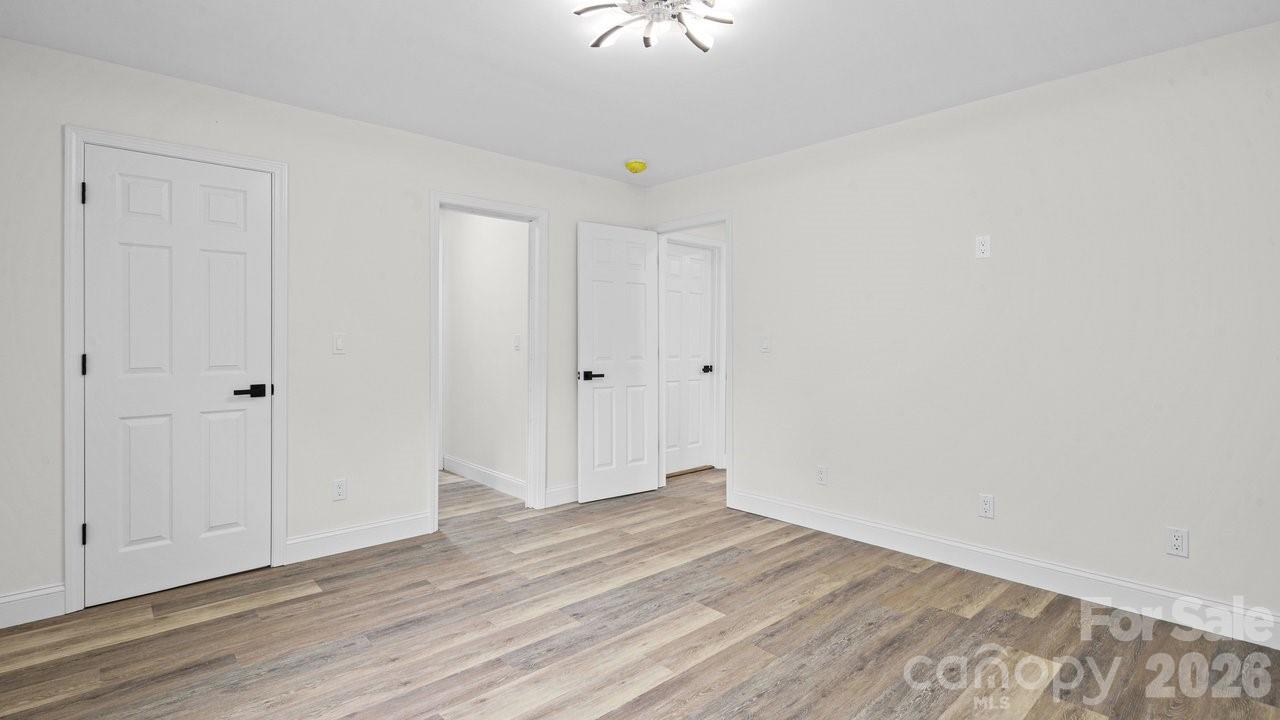 102 W Carolina Avenue Bessemer City NC 28016
