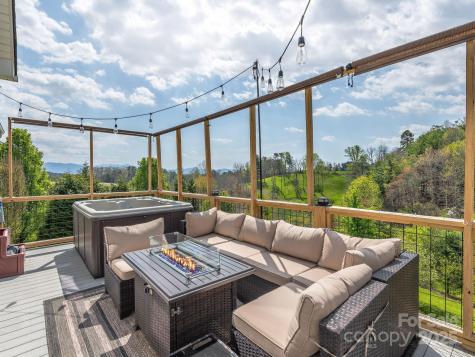 29 Enchanted Oak Lane Alexander NC 28701