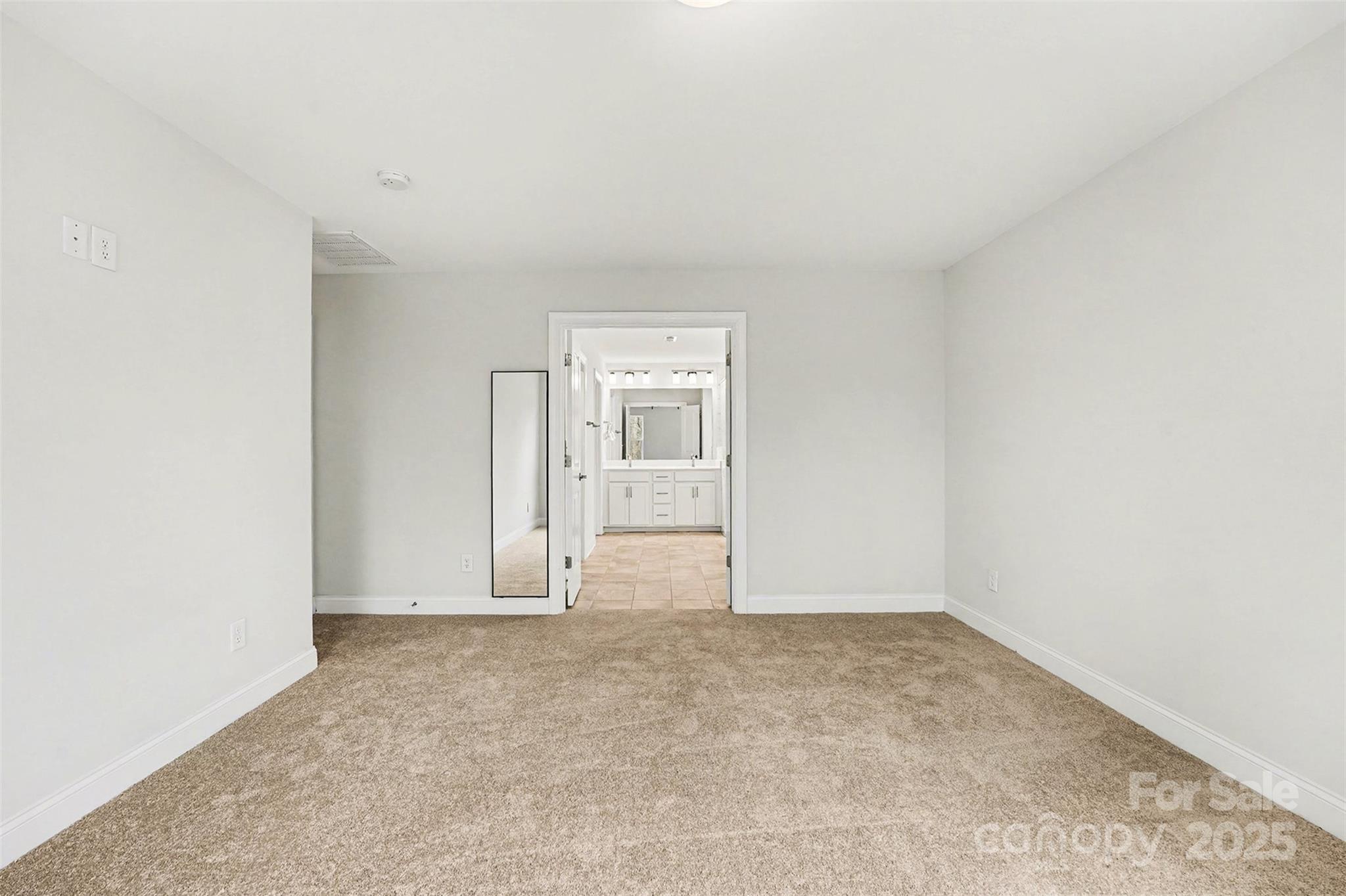 4209 Brazos Street Charlotte NC 28214