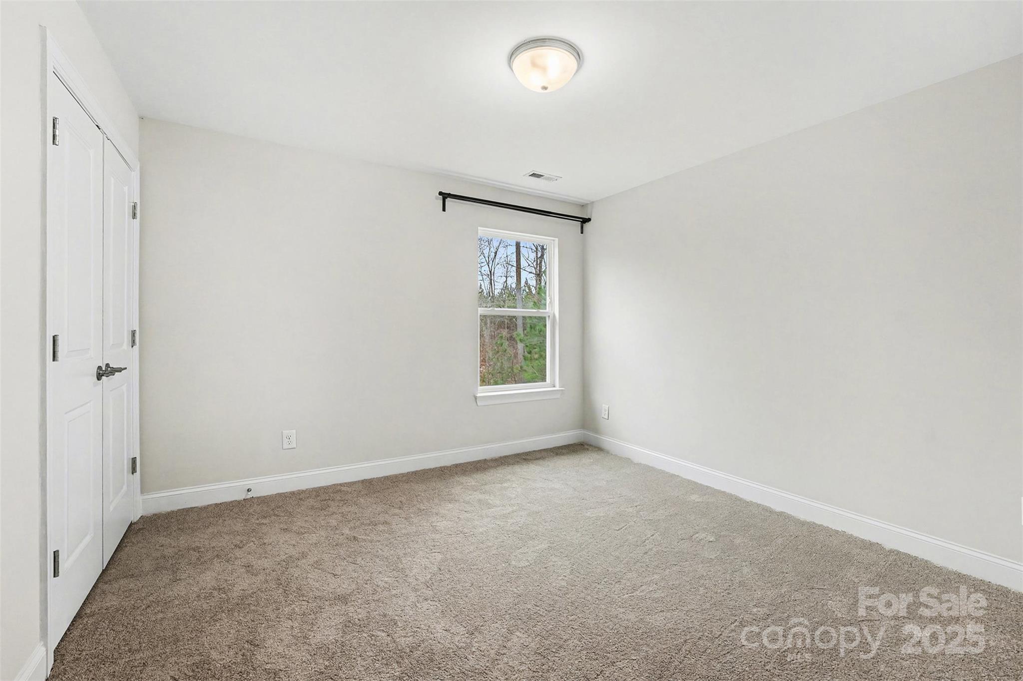4209 Brazos Street Charlotte NC 28214