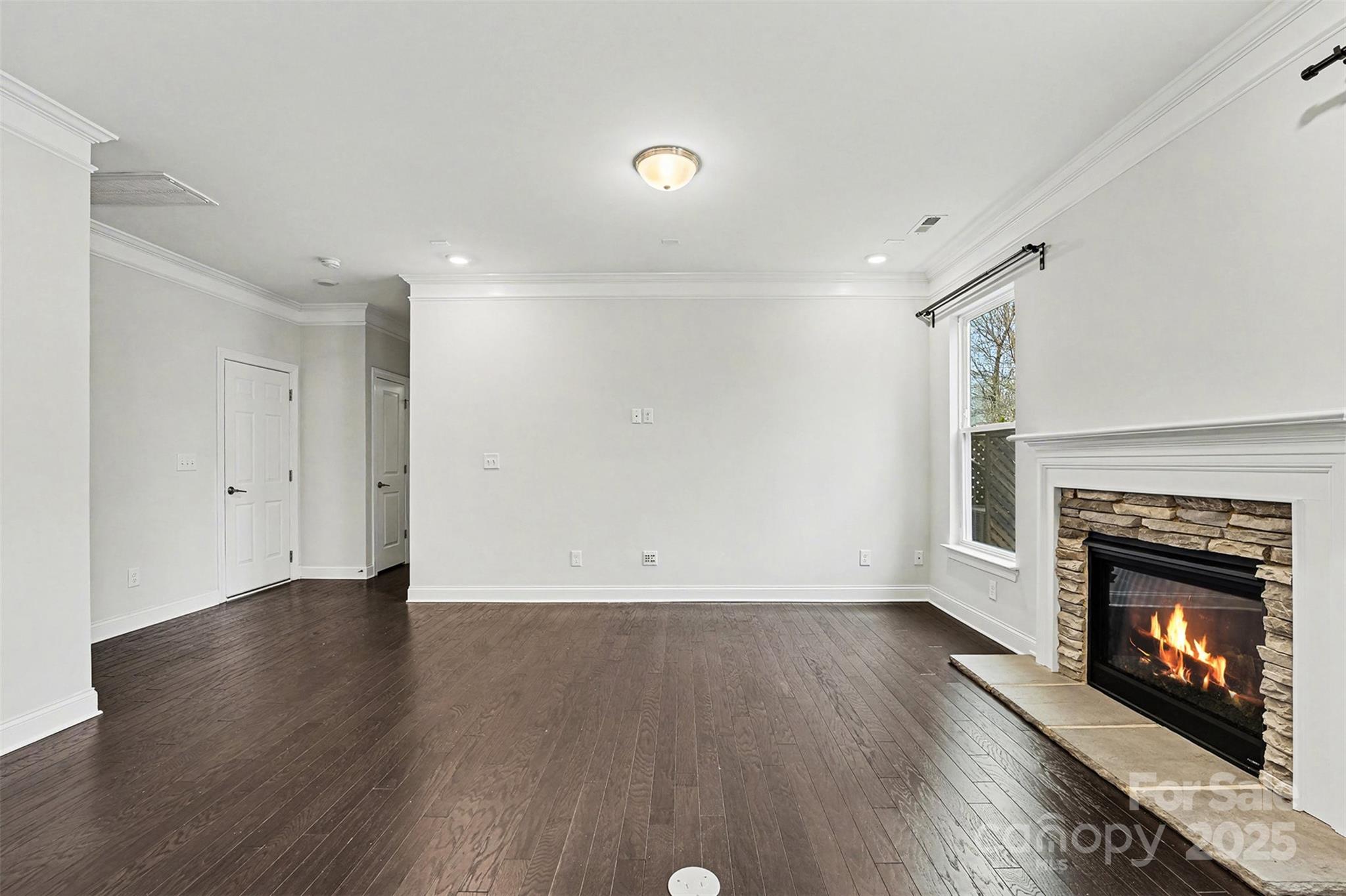 4209 Brazos Street Charlotte NC 28214