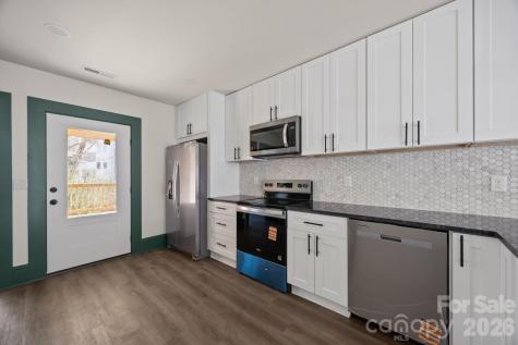 63 Elizabeth Place Asheville NC 28801
