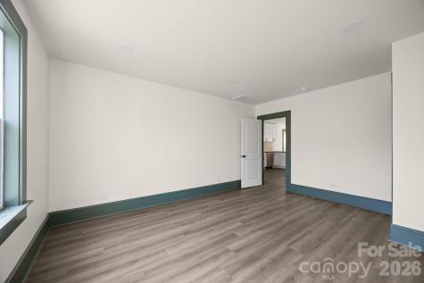 63 Elizabeth Place Asheville NC 28801