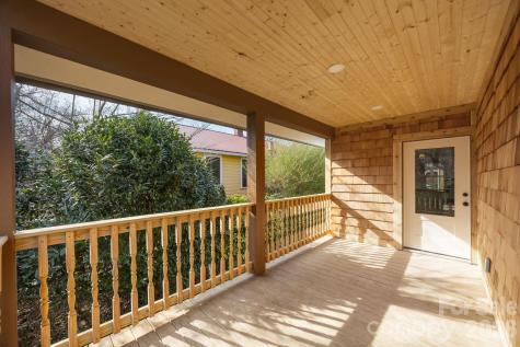 63 Elizabeth Place Asheville NC 28801