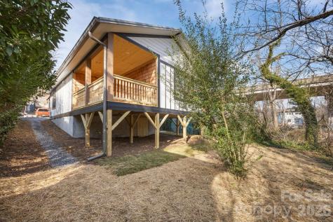 63 Elizabeth Place Asheville NC 28801