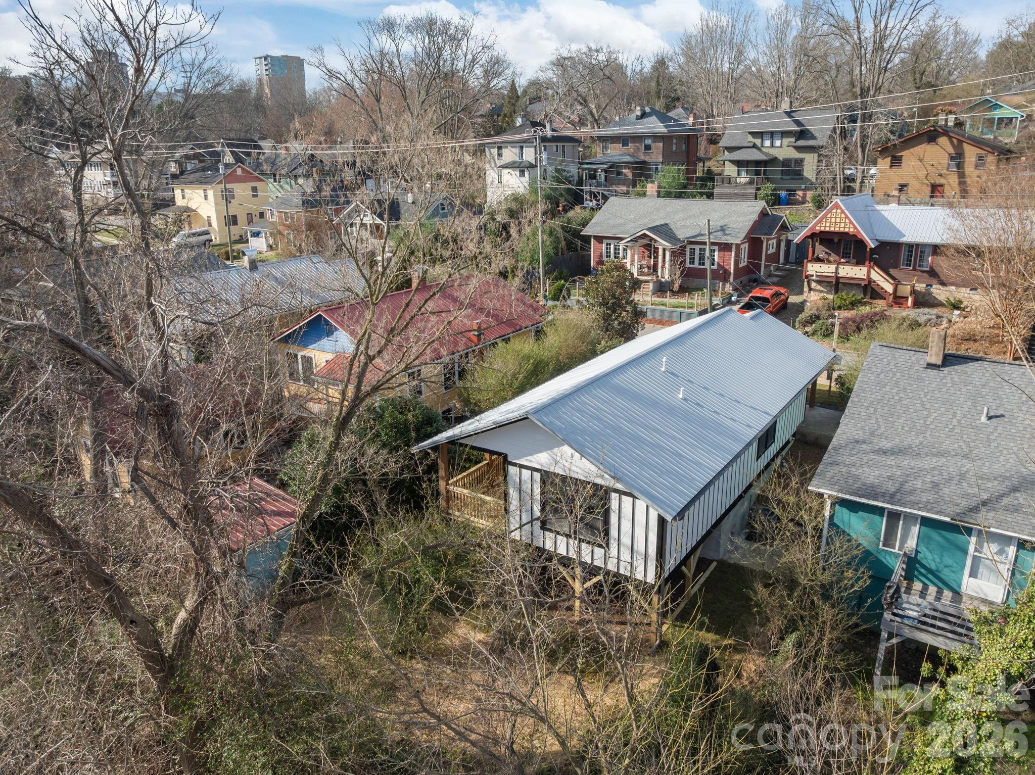 63 Elizabeth Place Asheville NC 28801