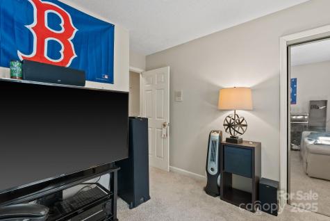 28 Foxberry Drive Arden NC 28704