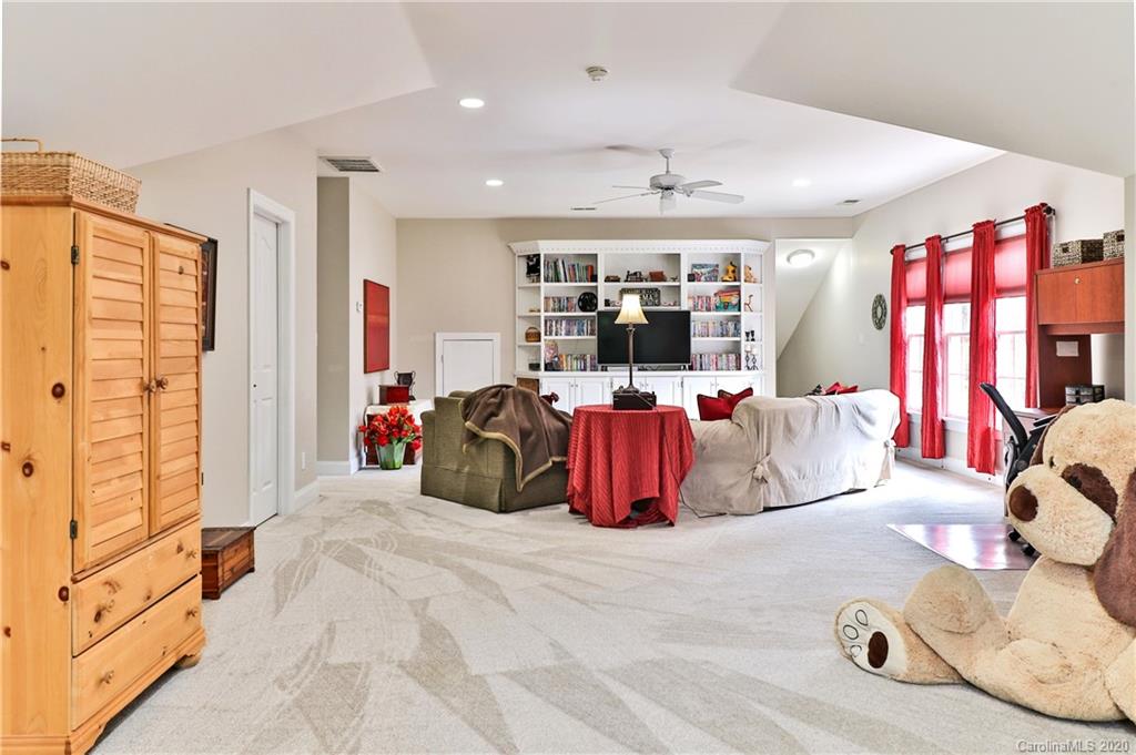4731 Homestead Place Matthews NC 28104
