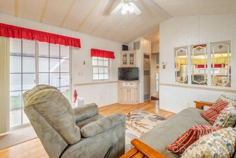 52 Strollers Lane Waynesville NC 28785