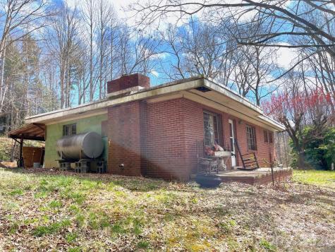 579 Lakey Gap Road Black Mountain NC 28711