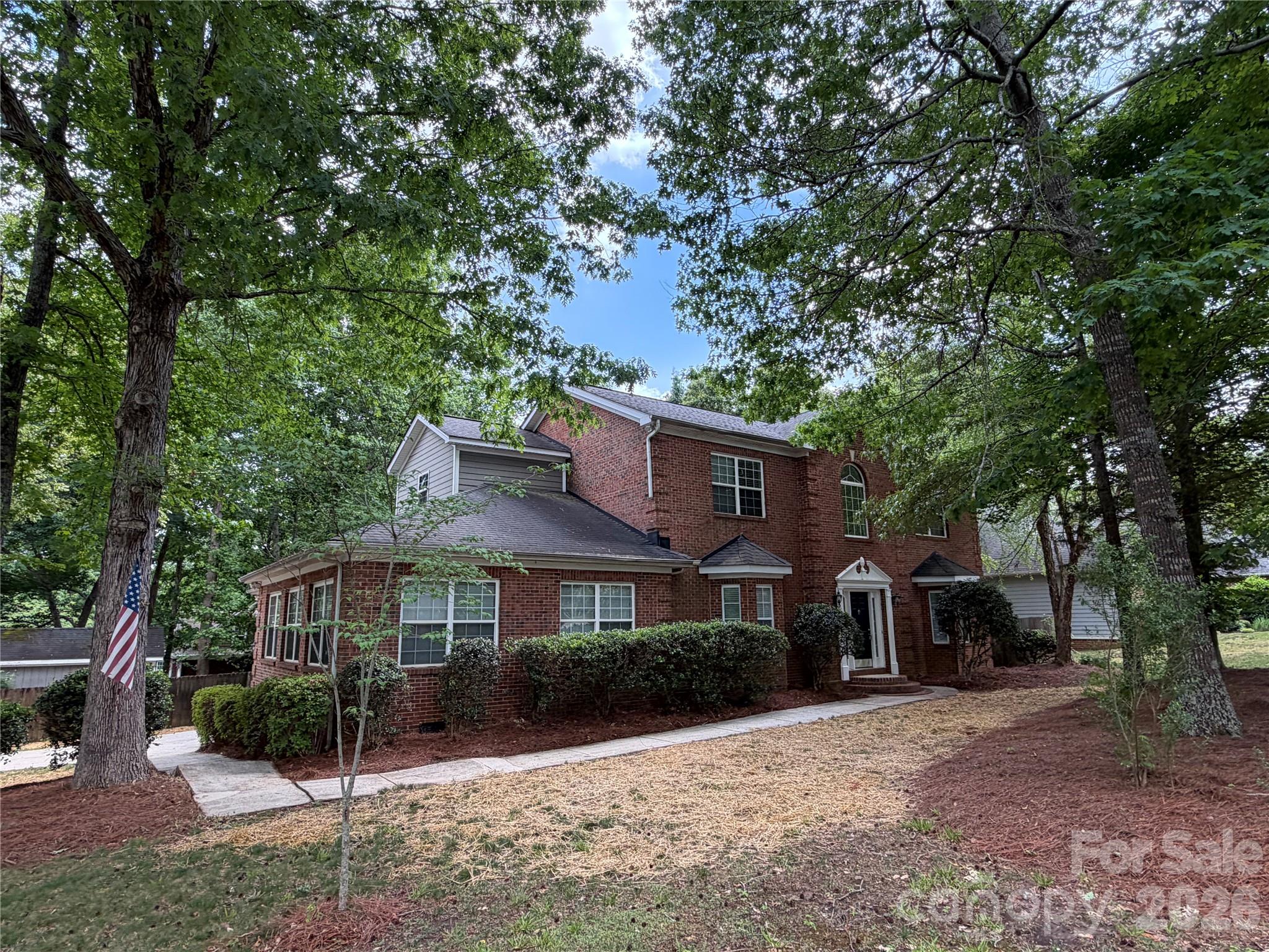4926 Ardenwoods Drive Charlotte NC 28215