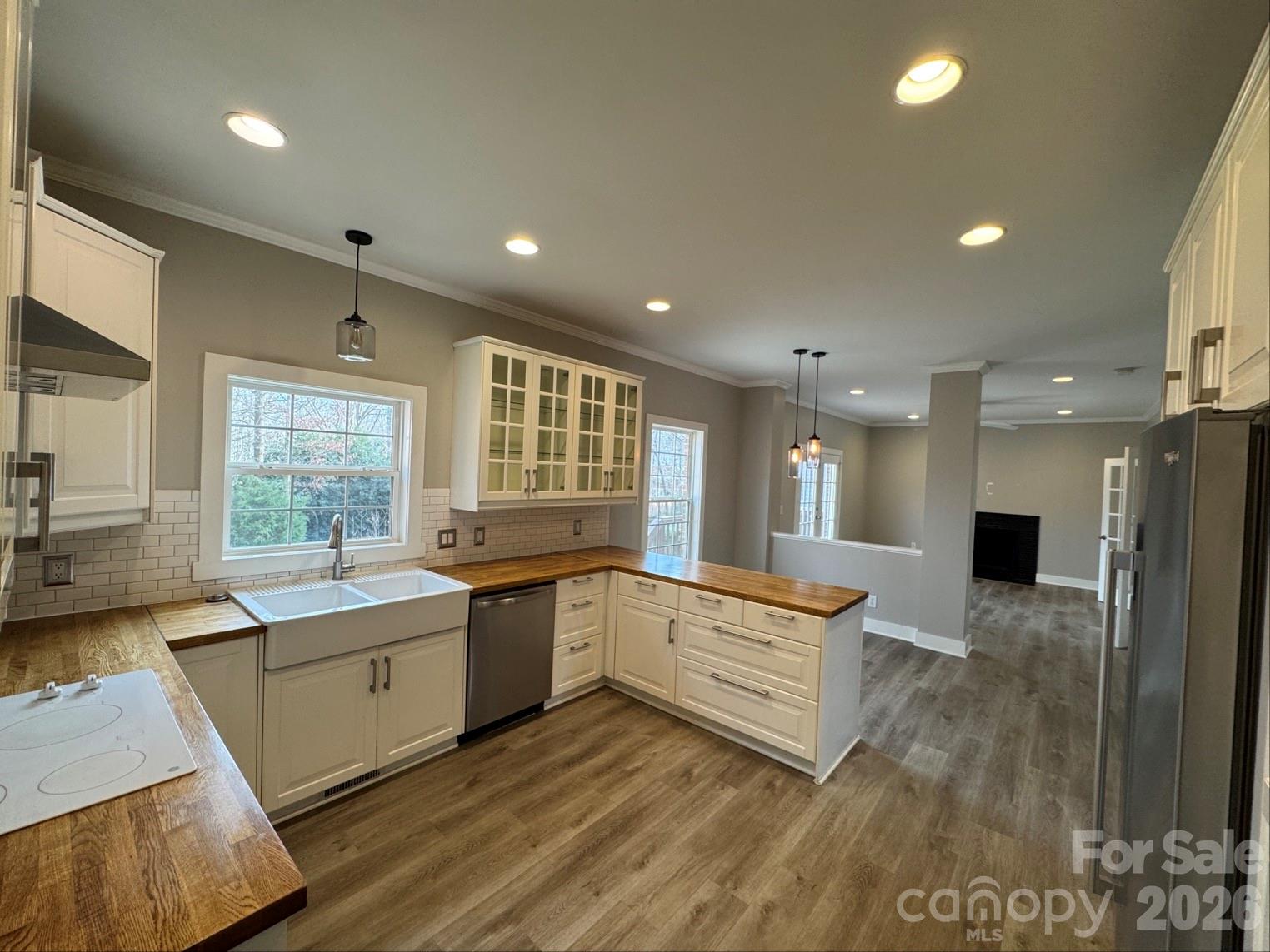 4926 Ardenwoods Drive Charlotte NC 28215
